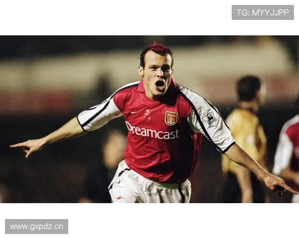 加纳乔与拉菲尼亚边路技术及冲击力对比分析