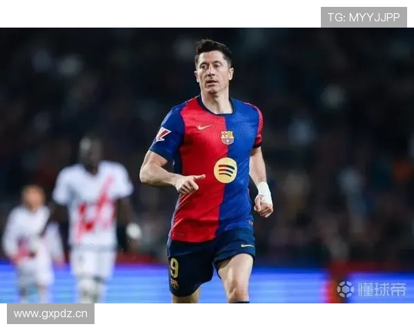 莱万多夫斯基进球方式解析：头球脚下与禁区终结是否均衡