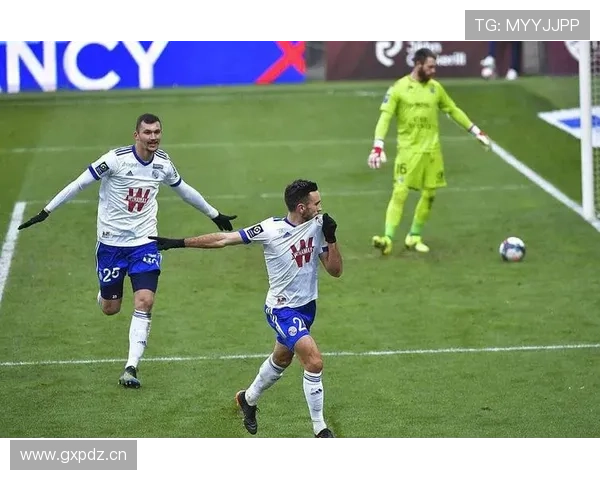 巴黎圣日耳曼仍稳居法甲榜首,但其欧洲赛场竞争力能否持续提升? 巴黎圣日耳曼仍稳居法甲榜首,但其欧洲赛场竞争力能否持续提升?