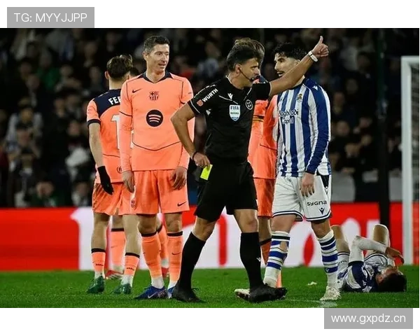 巴萨引援策略：补强意图明显，但现实制约下是否已成妥协？